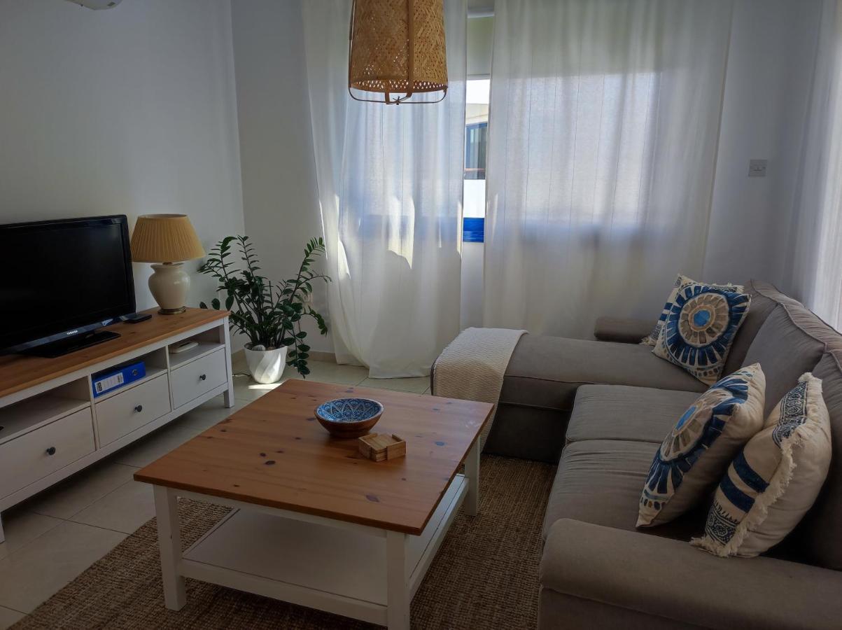 Apartamento Marina Gardens Paphos Exterior foto